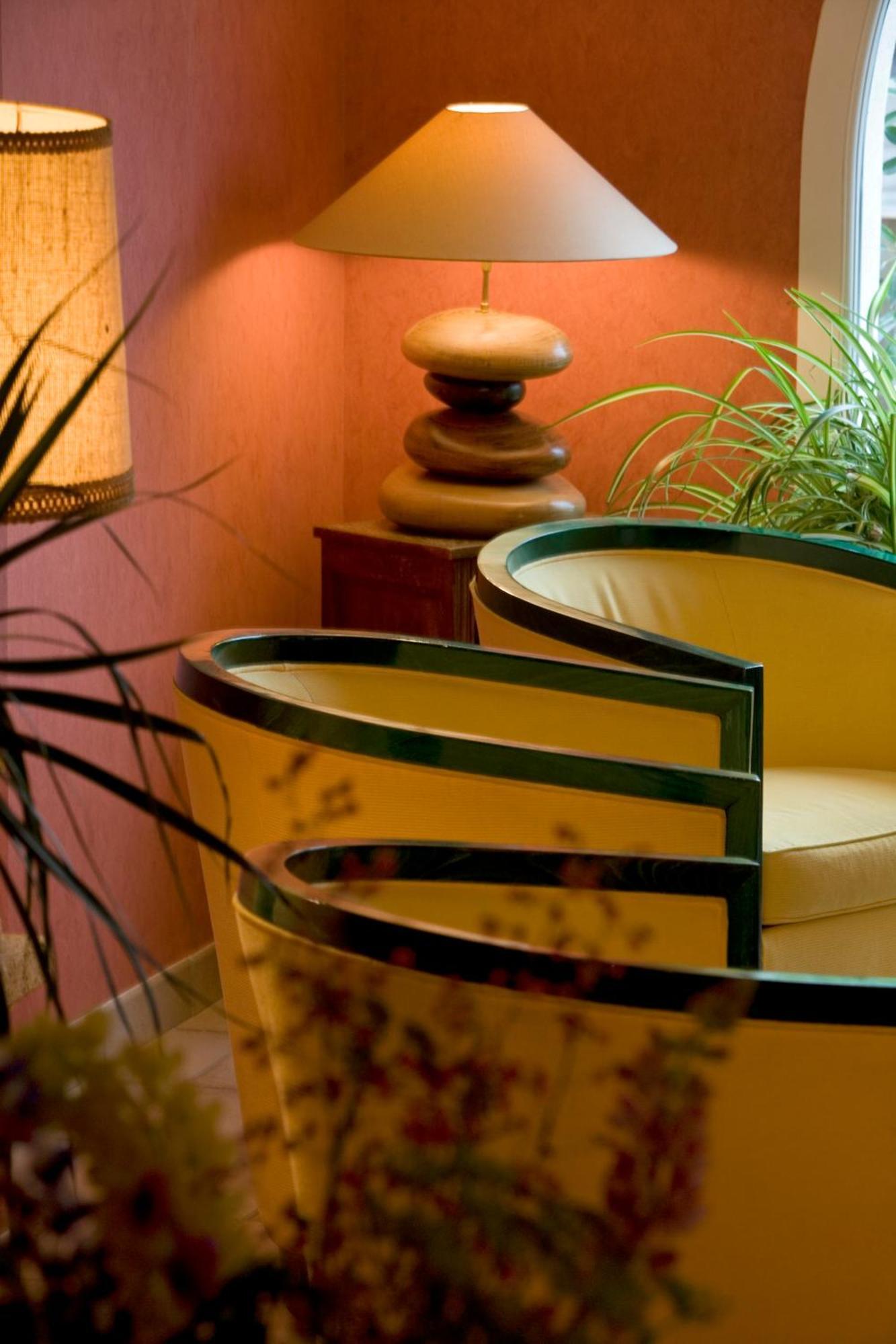 Hotel Spa Restaurant Le Provence Lanarce Esterno foto