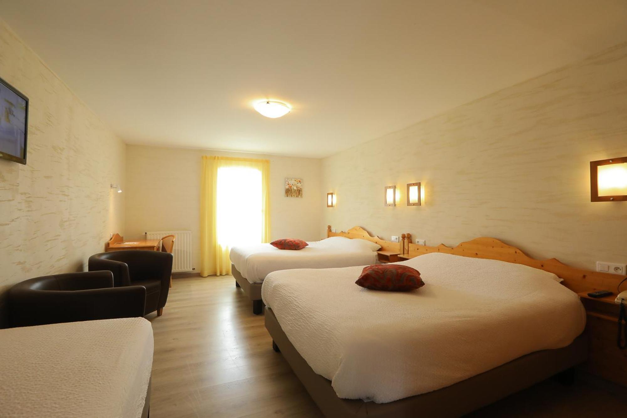Hotel Spa Restaurant Le Provence Lanarce Esterno foto