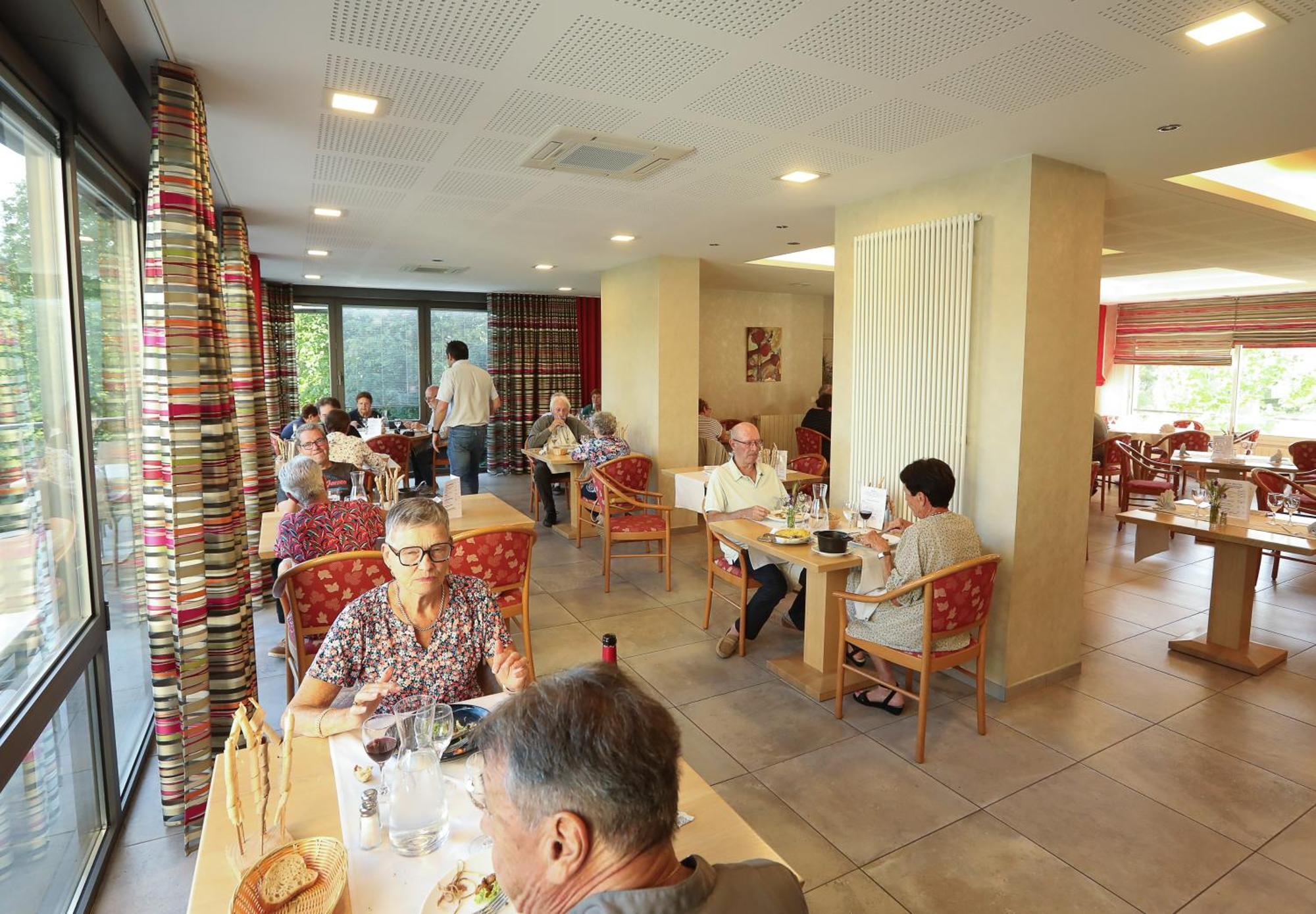 Hotel Spa Restaurant Le Provence Lanarce Esterno foto